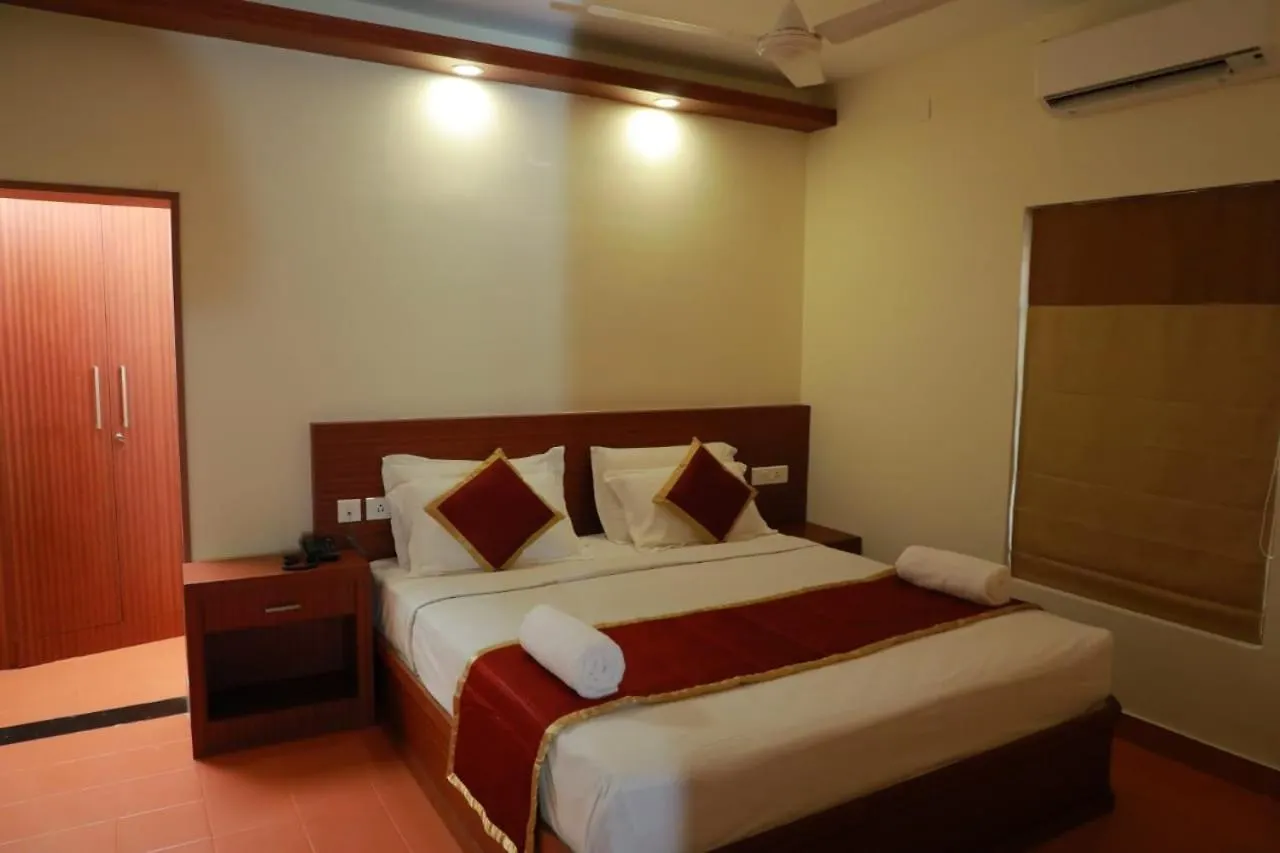 Pearlspot Hotel Kumarakom 0*,  India