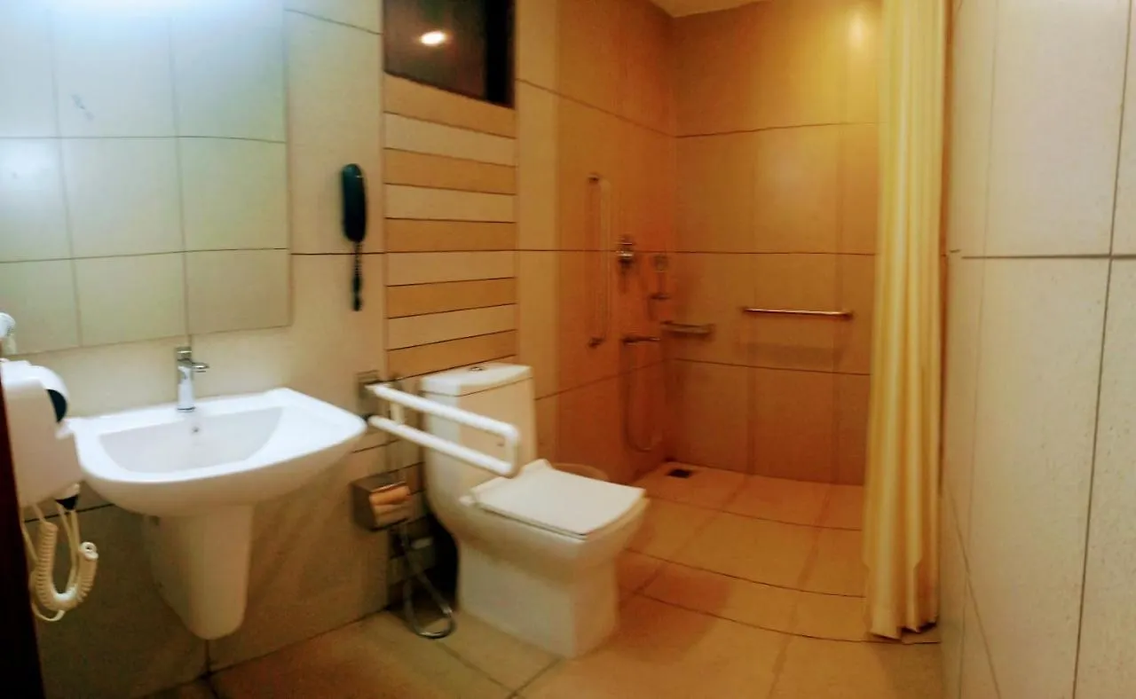 Pearlspot Hotel Kumarakom