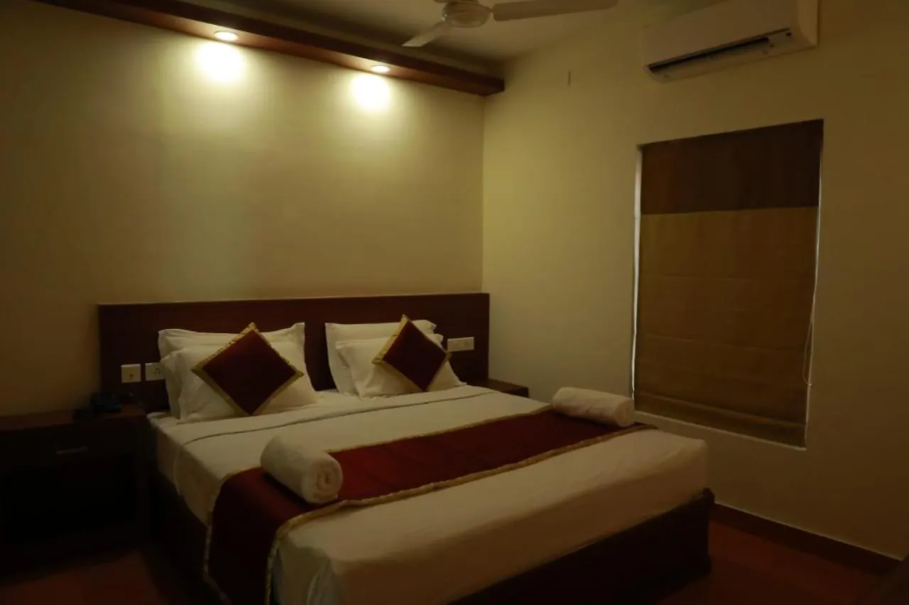 Pearlspot Hotel Kumarakom